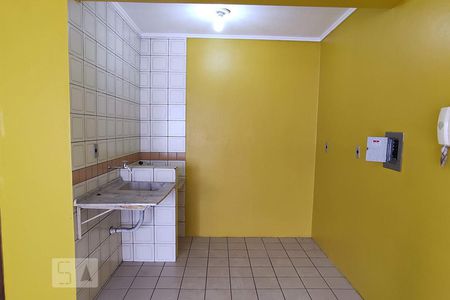 Cozinha de kitnet/studio à venda com 1 quarto, 40m² em Morro do Espelho, São Leopoldo
