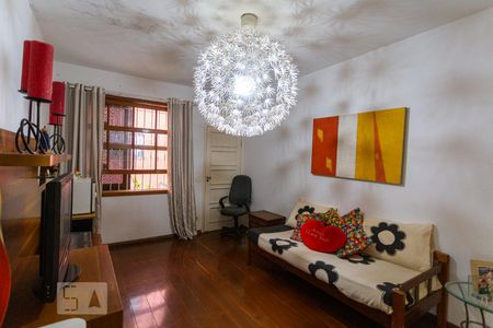 Sala 2 de casa para alugar com 3 quartos, 340m² em Serra, Belo Horizonte