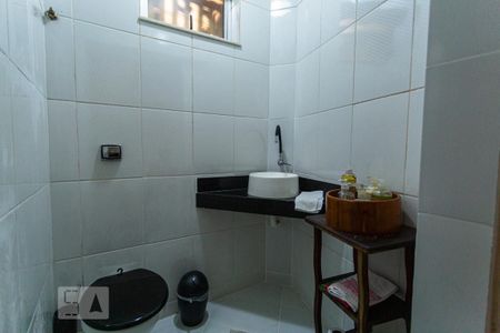 Casa para alugar com 340m², 3 quartos e 3 vagasBanheiro