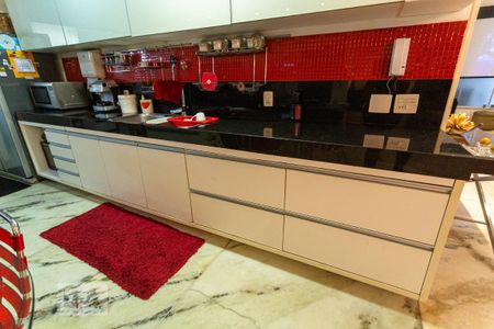 Casa para alugar com 340m², 3 quartos e 3 vagasArmário da Cozinha