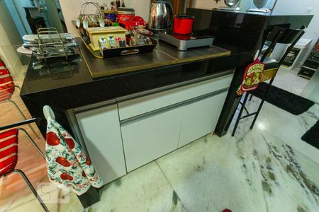 Casa para alugar com 340m², 3 quartos e 3 vagasArmário da Cozinha