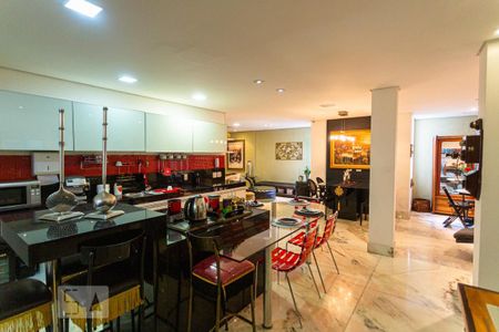 Casa para alugar com 340m², 3 quartos e 3 vagasCozinha