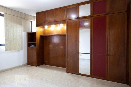 Apartamento à venda com 123m², 3 quartos e 2 vagasSuíte 