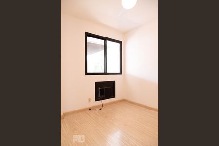 Apartamento à venda com 123m², 3 quartos e 2 vagasQuarto 2