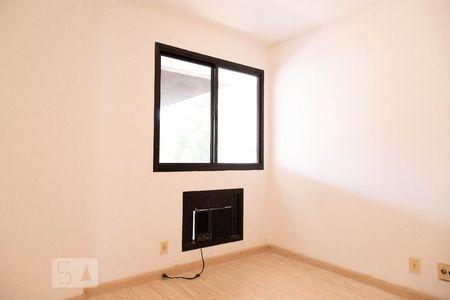Apartamento à venda com 123m², 3 quartos e 2 vagasQuarto 2
