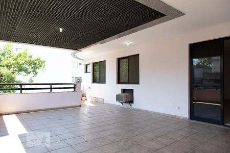 Varanda de apartamento para alugar com 3 quartos, 123m² em Recreio dos Bandeirantes, Rio de Janeiro