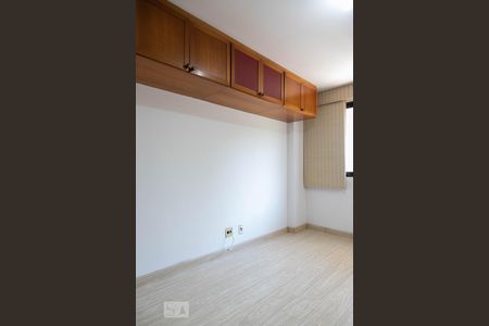 Apartamento à venda com 123m², 3 quartos e 2 vagasSuíte 