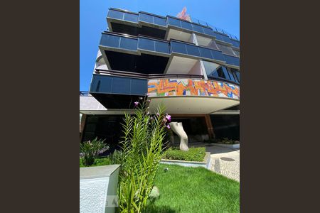 Apartamento à venda com 123m², 3 quartos e 2 vagasFachada 