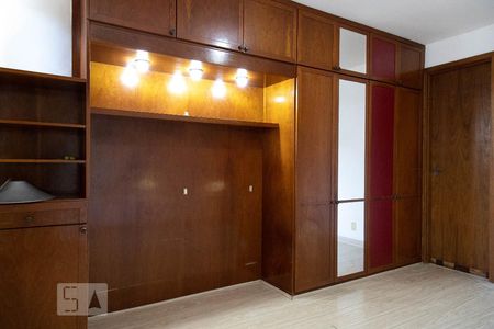Apartamento à venda com 123m², 3 quartos e 2 vagasSuíte 