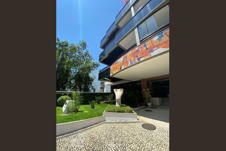 Apartamento à venda com 123m², 3 quartos e 2 vagasFachada 