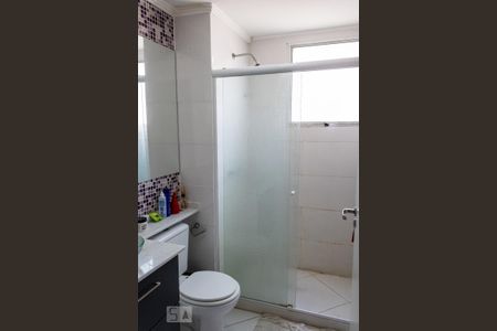 Apartamento para alugar com 59m², 2 quartos e sem vagaBanheiro