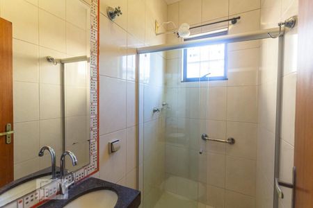 Casa à venda com 340m², 4 quartos e NaN vagasBanheiro