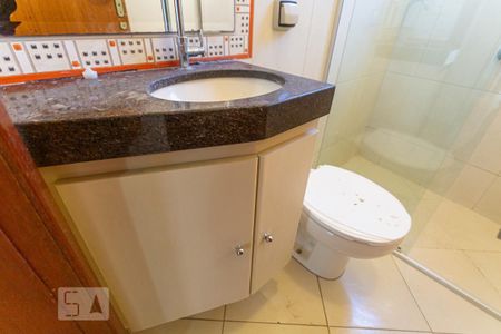 Casa à venda com 340m², 4 quartos e NaN vagasBanheiro