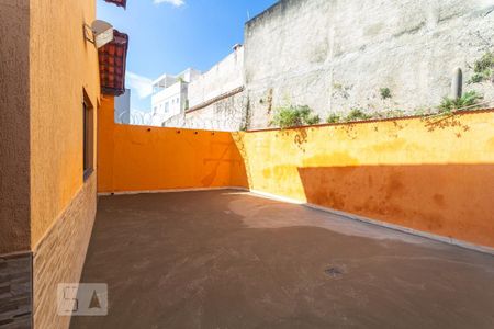 Casa à venda com 340m², 4 quartos e NaN vagasQuintal