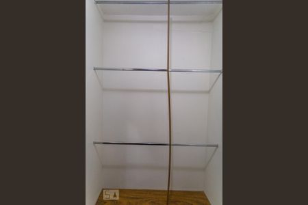 Casa à venda com 340m², 4 quartos e NaN vagassuíte