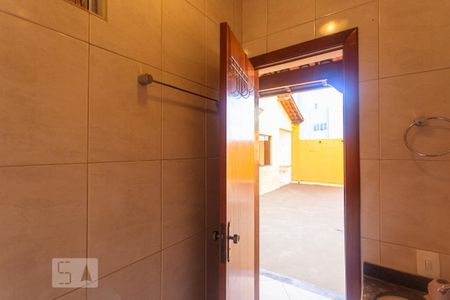 Casa à venda com 340m², 4 quartos e NaN vagasedicula