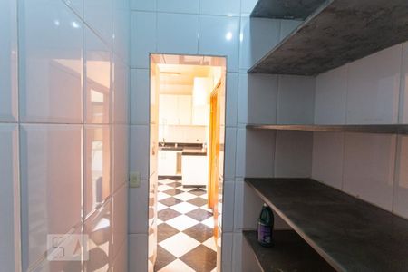 Casa à venda com 340m², 4 quartos e NaN vagasDespensa