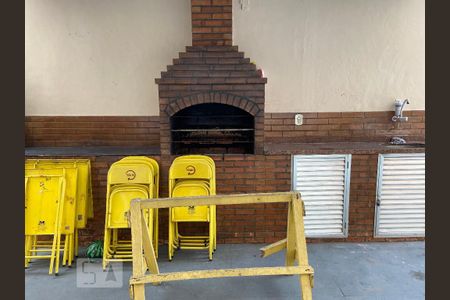 Apartamento à venda com 46m², 1 quarto e sem vagaÁrea comum - Churrasqueira