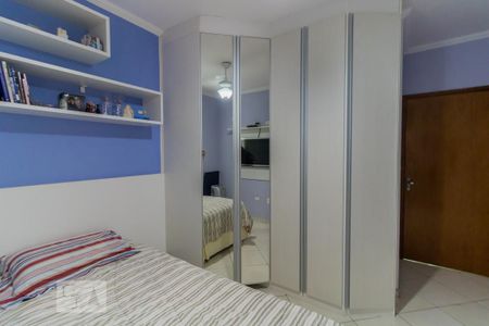 Casa à venda com 167m², 3 quartos e 2 vagasQuarto 2