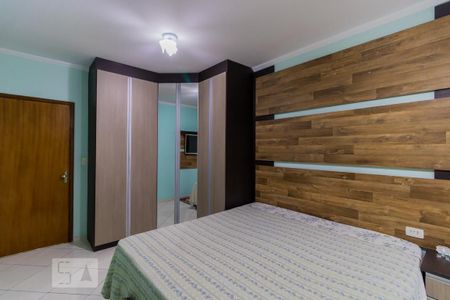 Casa à venda com 167m², 3 quartos e 2 vagasSuíte