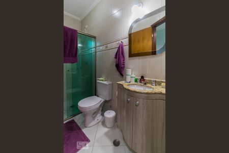 Casa à venda com 167m², 3 quartos e 2 vagasBanheiro da Suíte