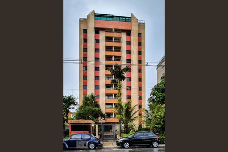 Apartamento à venda com 77m², 2 quartos e 2 vagasFachada