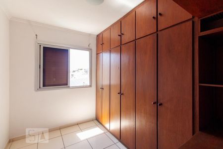 Quarto 2 de apartamento para alugar com 2 quartos, 55m² em Quinta da Paineira, São Paulo