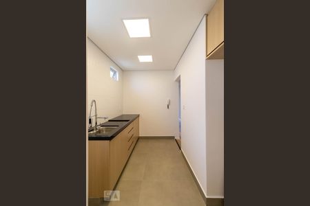 Apartamento para alugar com 95m², 2 quartos e 1 vagaCozinha