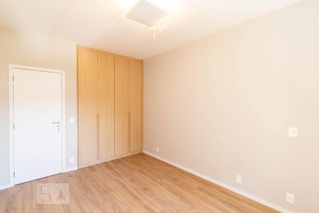 Quarto de apartamento para alugar com 2 quartos, 95m² em Pinheiros, São Paulo