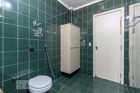 Apartamento à venda com 168m², 3 quartos e 1 vagaBanheiro da suíte