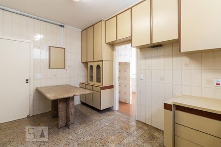 Apartamento à venda com 168m², 3 quartos e 1 vagaCozinha