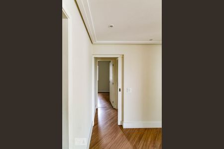 Corredor de apartamento à venda com 2 quartos, 64m² em Ponte Grande, Guarulhos