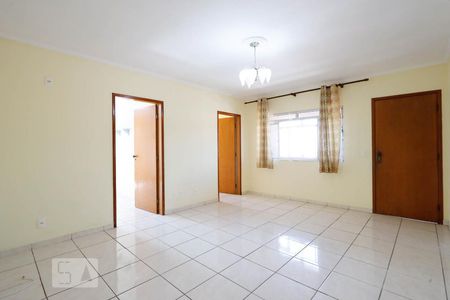 Sala de casa para alugar com 2 quartos, 105m² em Jardim Peri, São Paulo