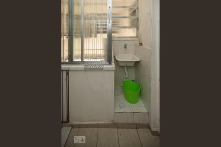 Apartamento para alugar com 70m², 2 quartos e sem vagaÁrea de Serviço