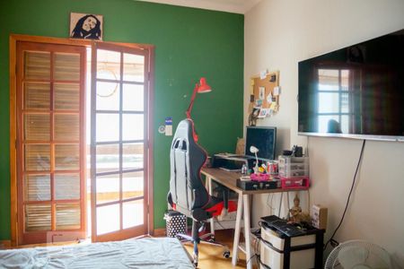 Casa à venda com 220m², 4 quartos e 5 vagasQuarto 4