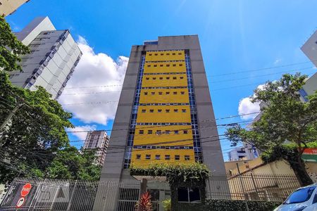 Apartamento à venda com 50m², 1 quarto e 1 vagaFachada