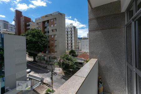 Varanda de apartamento à venda com 1 quarto, 50m² em Carmo, Belo Horizonte