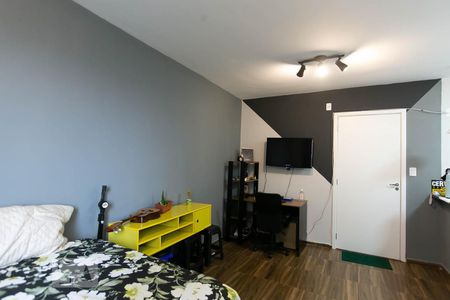 Quarto / Cozinha de apartamento à venda com 1 quarto, 24m² em Vila Campanela, São Paulo