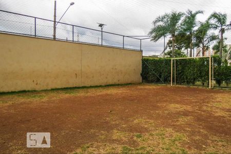 Apartamento para alugar com 72m², 3 quartos e 1 vagaArea Comum  Quadra Esportiva