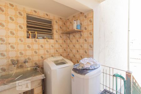 Casa à venda com 180m², 4 quartos e 3 vagasÁrea de Serviço