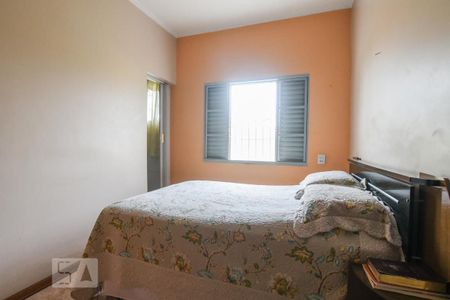 Casa à venda com 160m², 3 quartos e 2 vagas Casa à venda com 160m², 3 quartos e 2 vagasQuarto da suíte