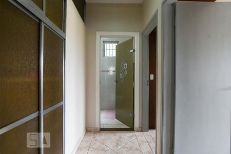 Casa à venda com 160m², 3 quartos e 2 vagas Casa à venda com 160m², 3 quartos e 2 vagasCorredor