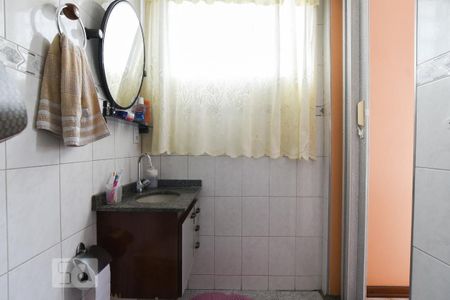 Casa à venda com 160m², 3 quartos e 2 vagas Casa à venda com 160m², 3 quartos e 2 vagasBanheiro da suíte