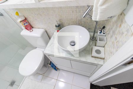 Apartamento para alugar com 75m², 2 quartos e 1 vaga Apartamento para alugar com 75m², 2 quartos e 1 vagaBanheiro Social