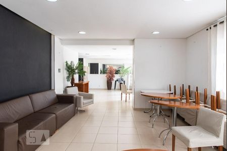 Apartamento para alugar com 33m², 1 quarto e sem vaga Apartamento para alugar com 33m², 1 quarto e sem vagaSalão de festas