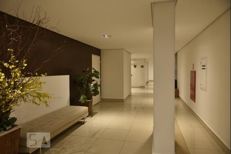 Apartamento à venda com 53m², 2 quartos e 1 vagaÁrea comum - hall de entrada