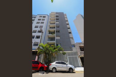 Apartamento à venda com 143m², 2 quartos e 1 vaga Apartamento à venda com 143m², 2 quartos e 1 vagaFachada