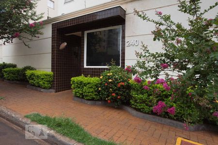 Apartamento para alugar com 50m², 2 quartos e 1 vagaFachada