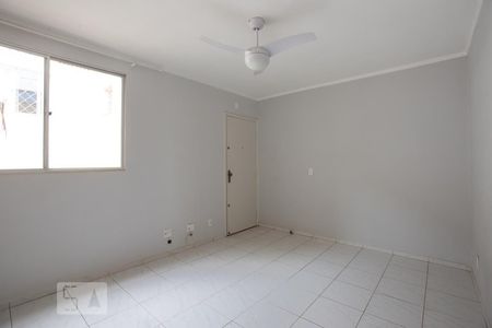 Sala de apartamento para alugar com 2 quartos, 50m² em Presidente Médici, Ribeirão Preto