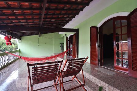 Casa à venda com 392m², 5 quartos e 4 vagasVaranda do Quarto